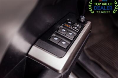 2021 Toyota Tacoma SR5 V6   - Photo 20 - Long Beach, CA 90806