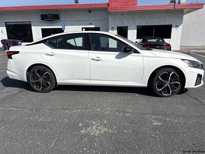 2024 Nissan Altima 2.5 SR   - Photo 2 - Long Beach, CA 90806