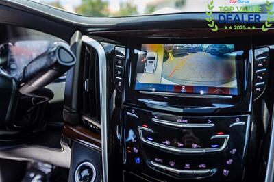 2020 Cadillac Escalade Premium Luxury - Photo 12 - Long Beach, CA 90806