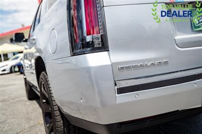 2020 Cadillac Escalade Premium Luxury - Photo 20 - Long Beach, CA 90806