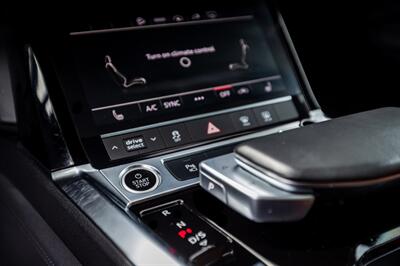 2022 Audi e-tron quattro Premium Plus - Photo 21 - Long Beach, CA 90806