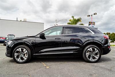 2022 Audi e-tron quattro Premium Plus - Photo 3 - Long Beach, CA 90806