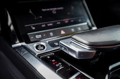 2022 Audi e-tron quattro Premium Plus - Photo 20 - Long Beach, CA 90806