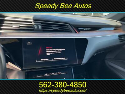 2022 Audi e-tron quattro Premium Plus   - Photo 13 - Long Beach, CA 90806