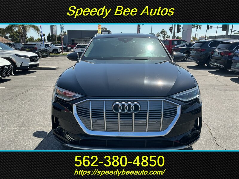 2022 Audi e-tron quattro Premium Plus   - Photo 1 - Long Beach, CA 90806