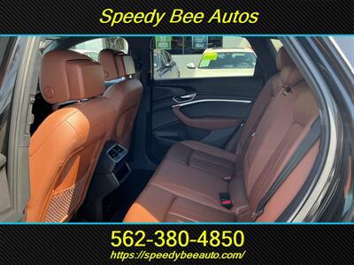 2022 Audi e-tron quattro Premium Plus   - Photo 8 - Long Beach, CA 90806