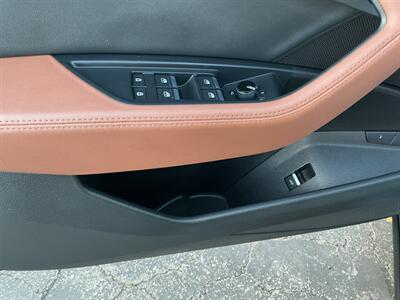 2022 Audi e-tron quattro Premium Plus  + - Photo 15 - Long Beach, CA 90806