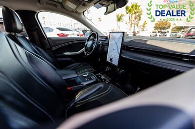 2023 Ford Mustang Mach-E Premium - Photo 27 - Long Beach, CA 90806
