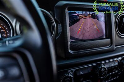 2019 Jeep Wrangler Unlimited Sport Altitude   - Photo 23 - Long Beach, CA 90806
