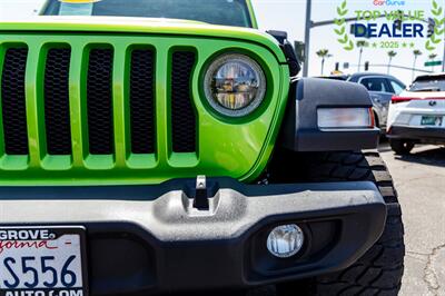 2019 Jeep Wrangler Unlimited Sport Altitude   - Photo 11 - Long Beach, CA 90806