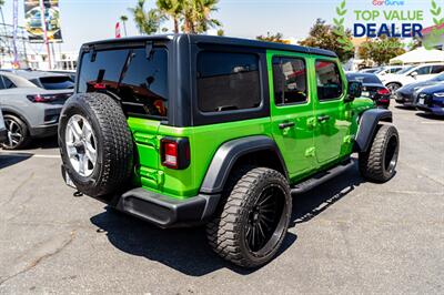 2019 Jeep Wrangler Unlimited Sport Altitude   - Photo 8 - Long Beach, CA 90806