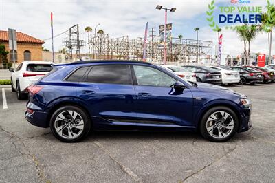 2021 Audi e-tron quattro Progressiv   - Photo 9 - Long Beach, CA 90806