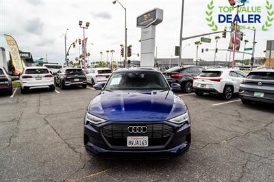 2021 Audi e-tron quattro Progressiv   - Photo 2 - Long Beach, CA 90806