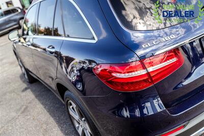 2019 Mercedes-Benz GLC GLC 300 4MATIC   - Photo 5 - Long Beach, CA 90806