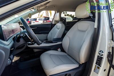 2023 Kia EV6 Wind   - Photo 15 - Long Beach, CA 90806