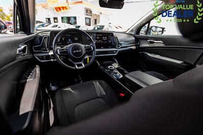 2023 Kia Sportage Hybrid LX - Photo 27 - Long Beach, CA 90806