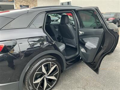 2023 Volkswagen ID.4 Pro S   - Photo 22 - Long Beach, CA 90806
