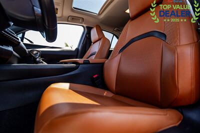 2019 Lexus UX 200 Luxury   - Photo 16 - Long Beach, CA 90806