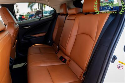 2019 Lexus UX 200 Luxury   - Photo 26 - Long Beach, CA 90806