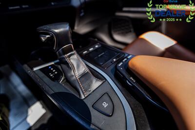 2019 Lexus UX 200 Luxury   - Photo 23 - Long Beach, CA 90806