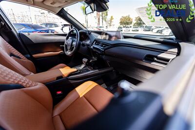 2019 Lexus UX 200 Luxury   - Photo 28 - Long Beach, CA 90806