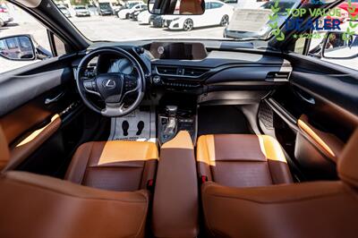2019 Lexus UX 200 Luxury   - Photo 30 - Long Beach, CA 90806