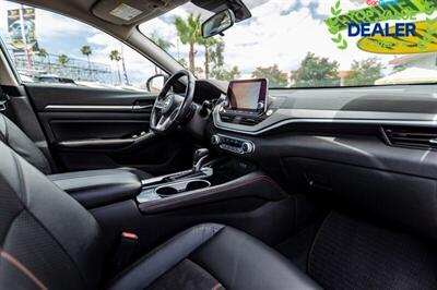 2024 Nissan Altima 2.5 SR   - Photo 17 - Long Beach, CA 90806