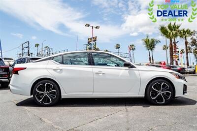 2024 Nissan Altima 2.5 SR   - Photo 2 - Long Beach, CA 90806