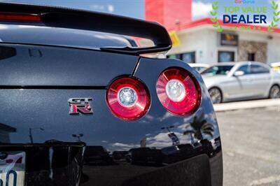 2015 Nissan GT-R Black Edition - Photo 6 - Long Beach, CA 90806