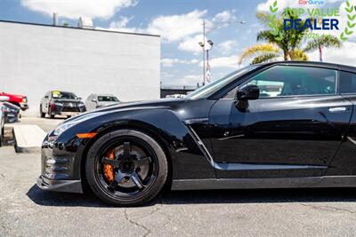 2015 Nissan GT-R Black Edition - Photo 11 - Long Beach, CA 90806