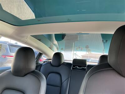 2018 Tesla Model 3 Long Range   - Photo 10 - Long Beach, CA 90806