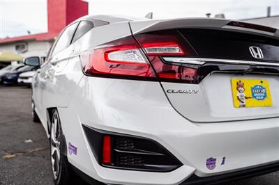 2018 Honda Clarity Plug-In Hybrid Touring - Photo 6 - Long Beach, CA 90806