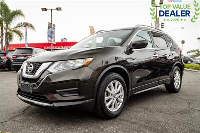 2017 Nissan Rogue Hybrid SL - Photo 1 - Long Beach, CA 90806