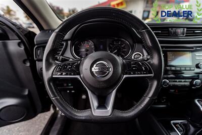 2017 Nissan Rogue Hybrid SL - Photo 20 - Long Beach, CA 90806