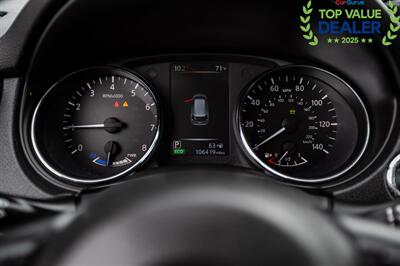 2017 Nissan Rogue Hybrid SL - Photo 21 - Long Beach, CA 90806
