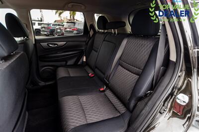 2017 Nissan Rogue Hybrid SL - Photo 25 - Long Beach, CA 90806