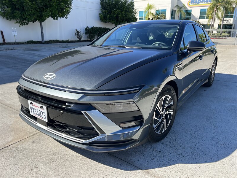 2026 Hyundai Sonata Hybrid