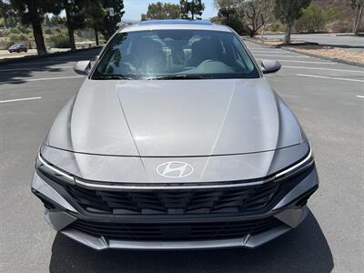 2025 Hyundai ELANTRA Hybrid Limited   - Photo 7 - San Diego, CA 92126