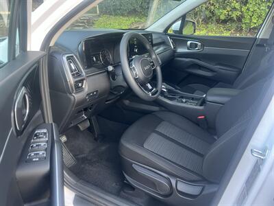 2023 Kia Sorento LX   - Photo 8 - San Diego, CA 92126