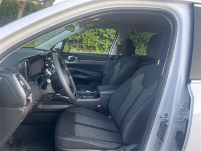 2023 Kia Sorento LX   - Photo 9 - San Diego, CA 92126