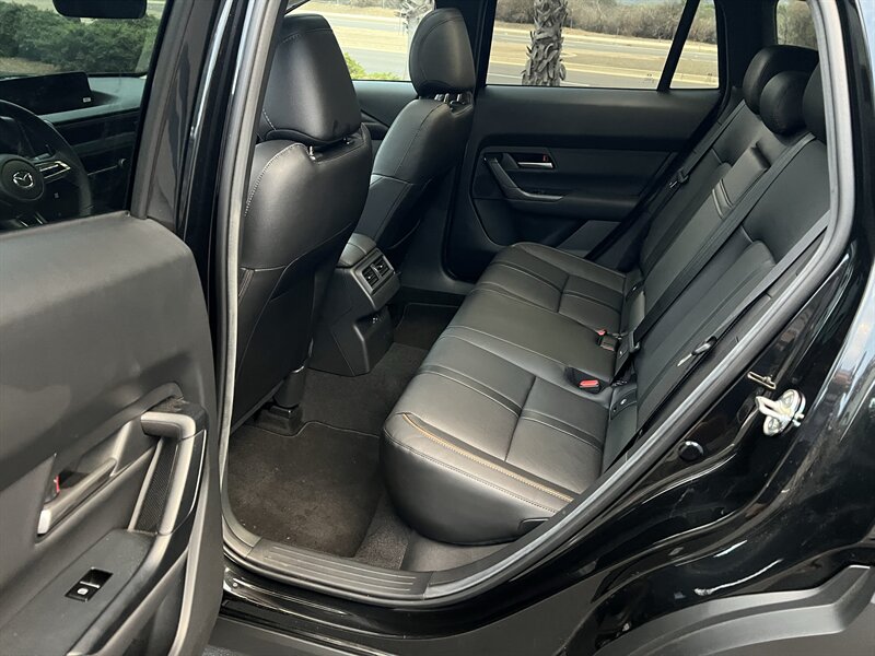 2026 Mazda CX-50 Premium - Photo 13