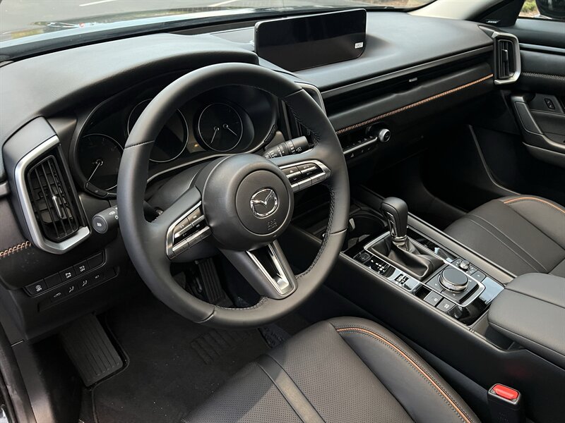 2026 Mazda CX-50 Premium - Photo 17