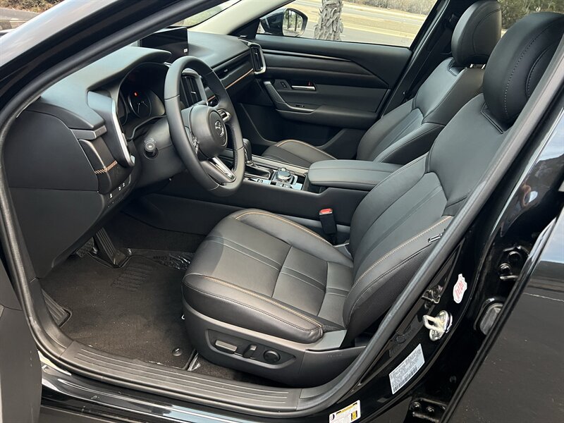 2026 Mazda CX-50 Premium - Photo 10