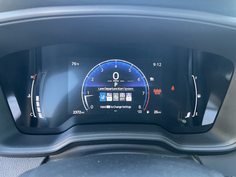 2026 Toyota Corolla LE - Photo 14