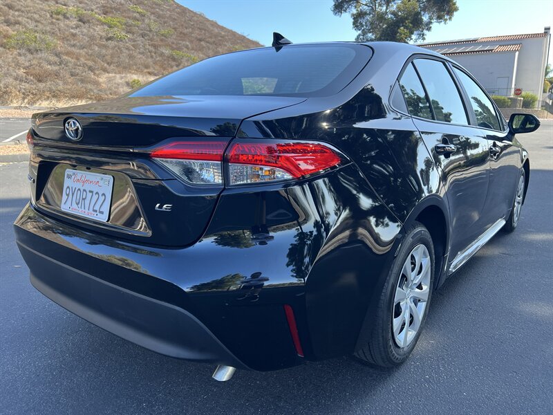 2026 Toyota Corolla LE - Photo 5