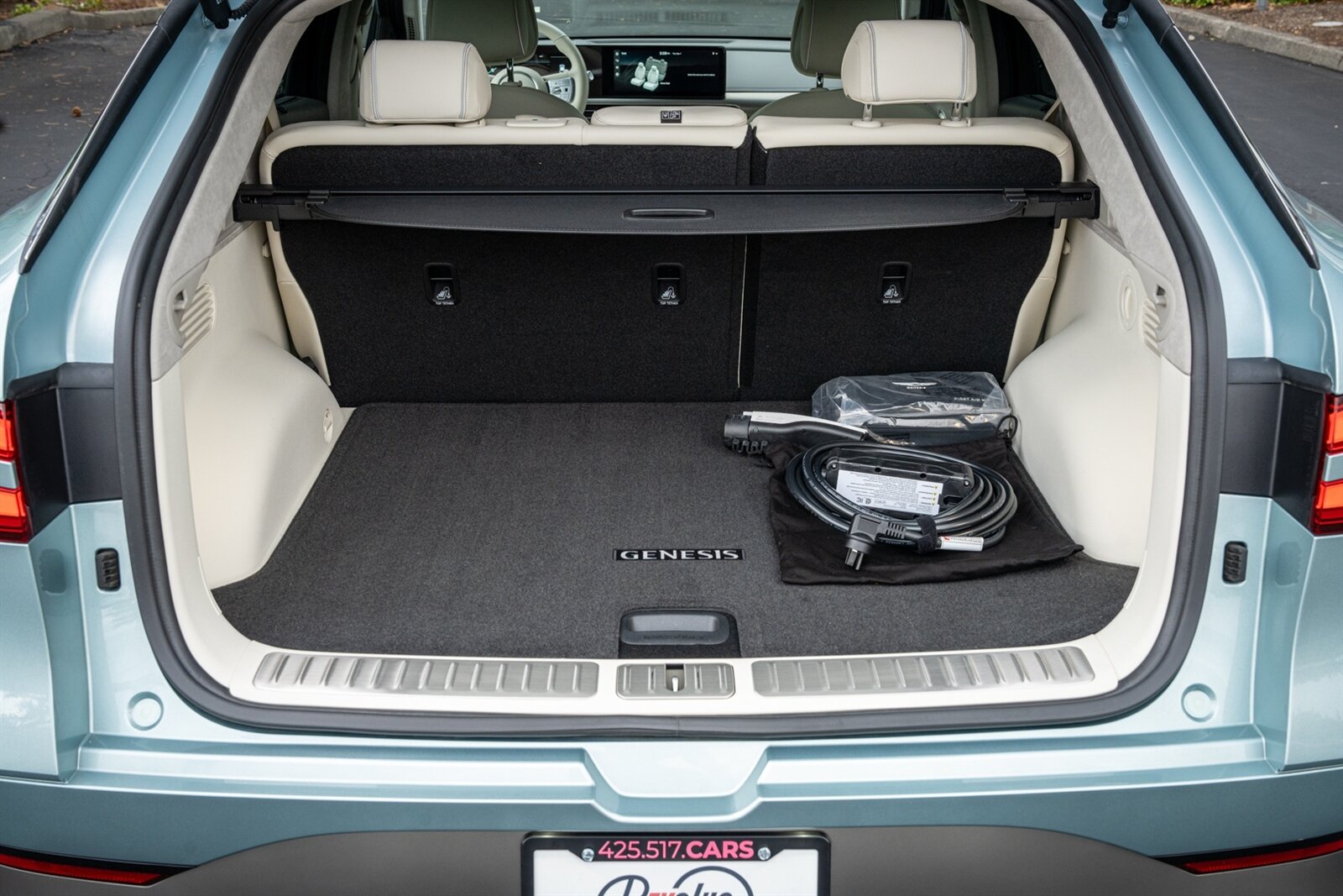 2023 Genesis GV60 Performance   - Photo 25 - Renton, WA 98057