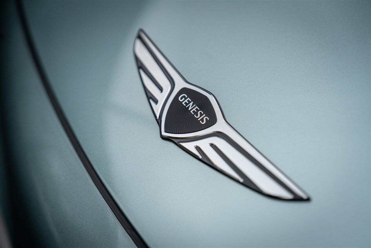 2023 Genesis GV60 Performance   - Photo 3 - Renton, WA 98057