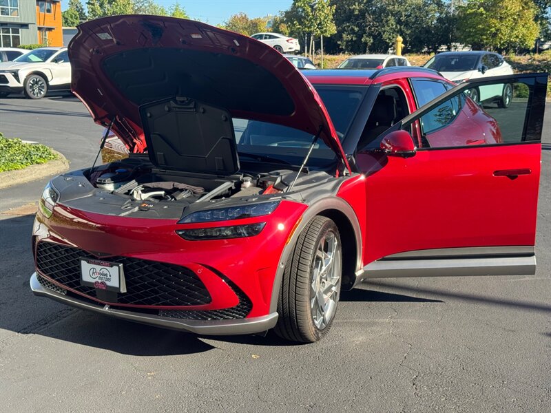 2023 Genesis GV60 Performance   - Photo 9 - Renton, WA 98057