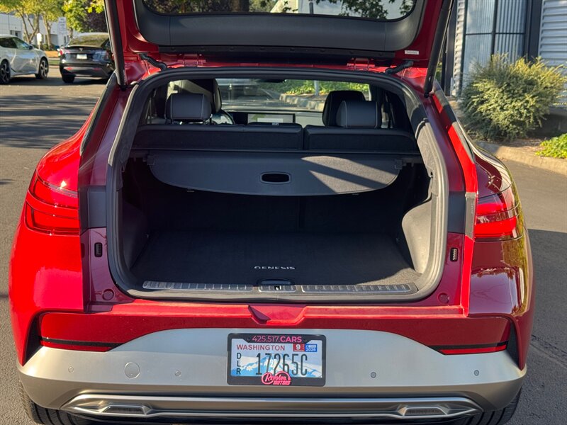 2023 Genesis GV60 Performance   - Photo 8 - Renton, WA 98057