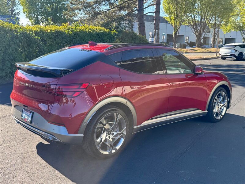 2023 Genesis GV60 Performance   - Photo 6 - Renton, WA 98057